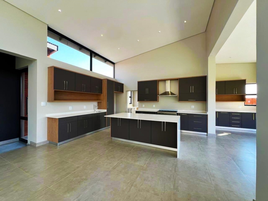 3 Bedroom Property for Sale in Vyfhoek A H North West